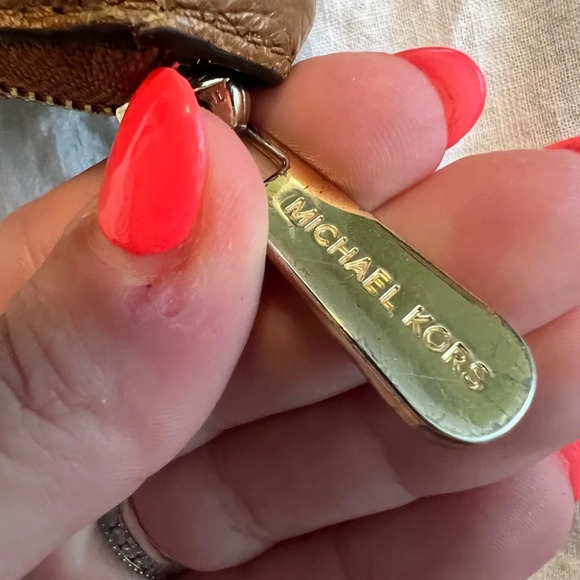 MICHAEL KORS large brown wallet 🫶🏼 - Picture 4 of 10